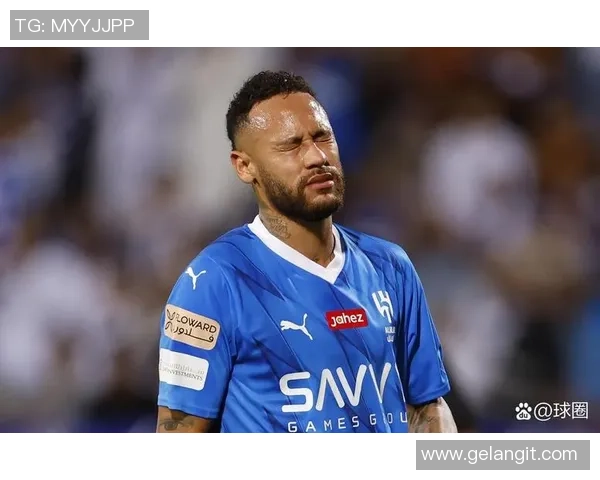 巴西足球明星内马尔最新动态与转会传闻引发球迷热议