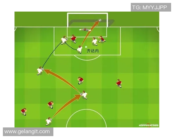 足球的电眼助力比赛分析提升战术水平的全新视角与应用探索